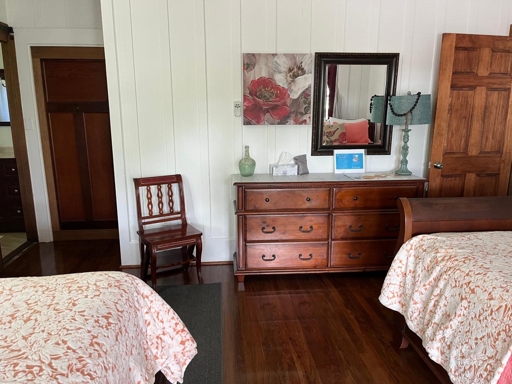 Hilo Bay Oceanfront Bed And Breakfast Extérieur photo